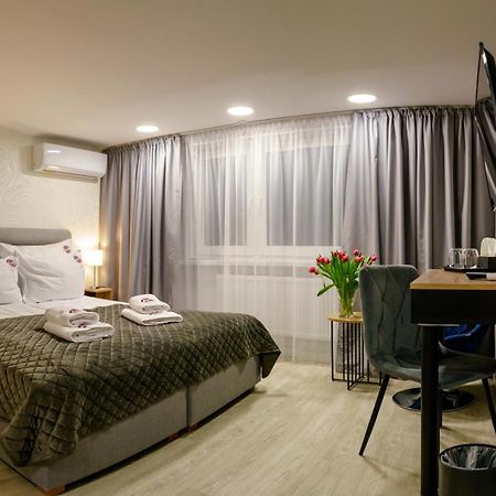 Kamienica No 111A Warsaw Airport Aparthotel Eksteriør bilde