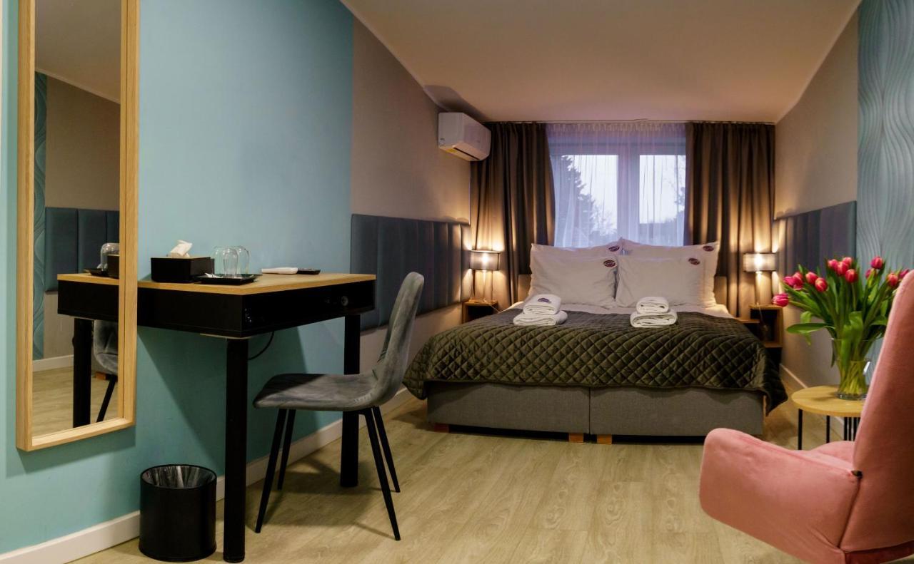 Kamienica No 111A Warsaw Airport Aparthotel Eksteriør bilde